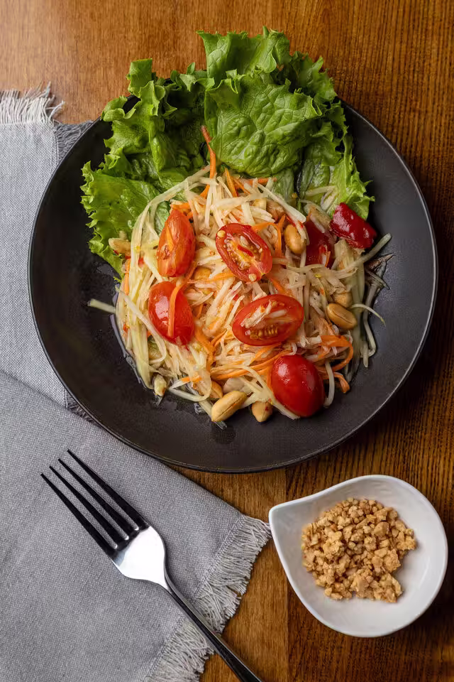 Bistro Ona - Salade de papaye&nbsp;&nbsp;&nbsp;&copy; Bistro Ona