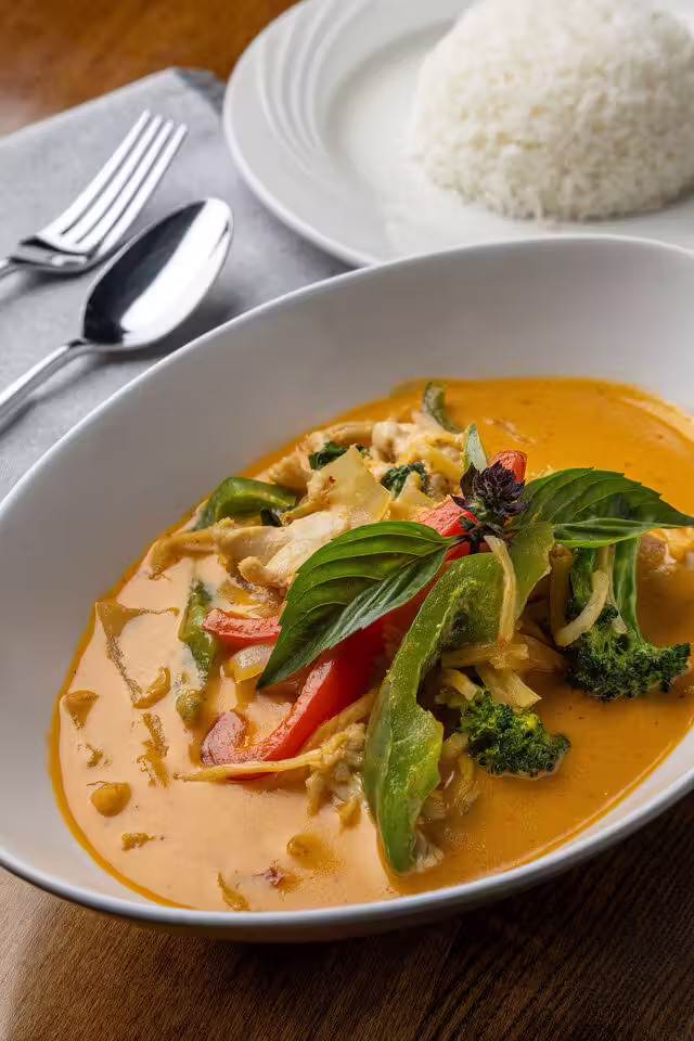 Bistro Ona - Red Curry&nbsp;&nbsp;&nbsp;&copy; Bistro Ona