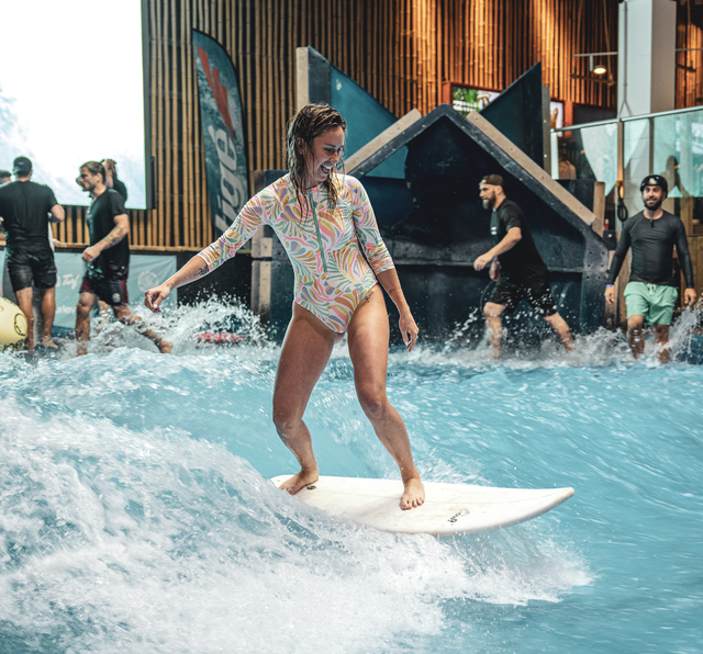 Happy Surfer&nbsp;&nbsp;&nbsp;&copy; Oasis Surf