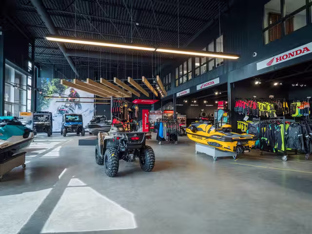 Salle de montre 6