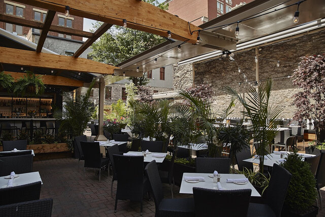 Vieux-Port Steakhouse&nbsp;&nbsp;&nbsp;&copy; Gray Collection