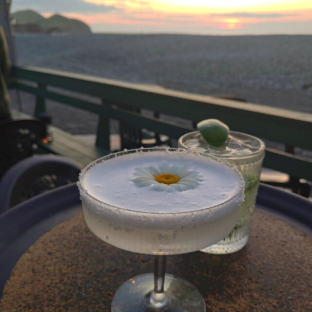 Cocktails avec vue!&nbsp;&nbsp;&nbsp;&copy; Café de la Grave