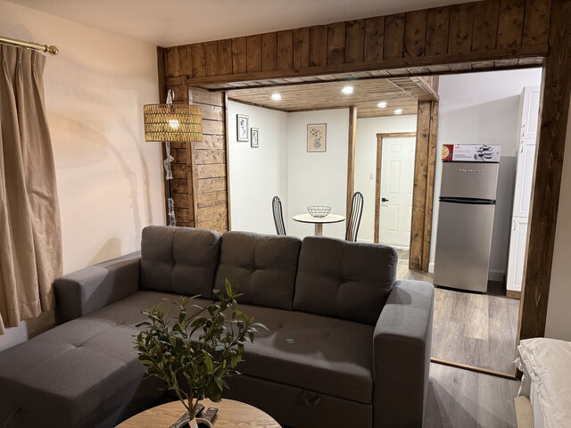 studio& Kitchenette&nbsp;&nbsp;&nbsp;&copy; Studio 100