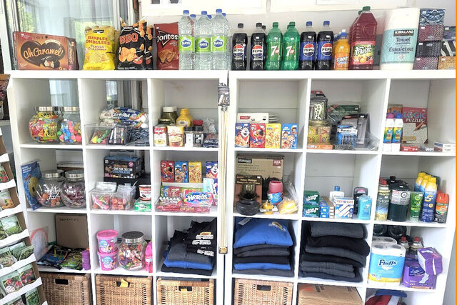 Dépanneur&nbsp;&nbsp;&nbsp;&copy; CAMPING STE-JUSTINE