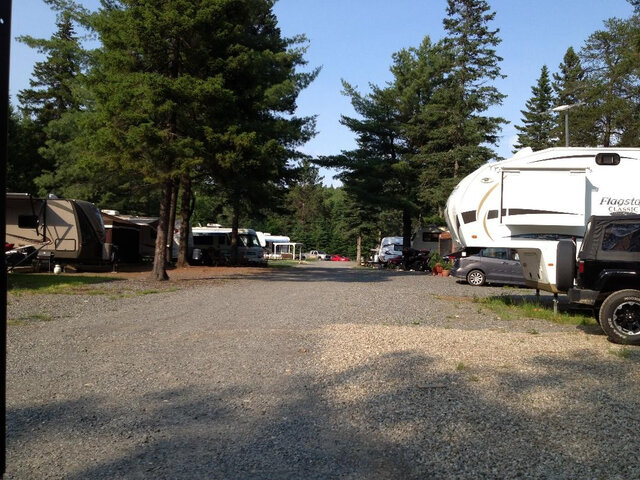 Camping&nbsp;&nbsp;&nbsp;&copy; Camping au Soleil St-Côme
