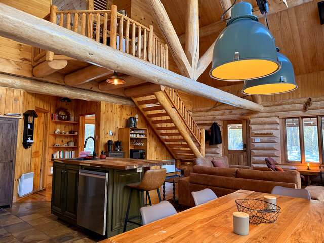 Vue intérieure&nbsp;&nbsp;&nbsp;&copy; Sauf au chalet S.E.N.C.