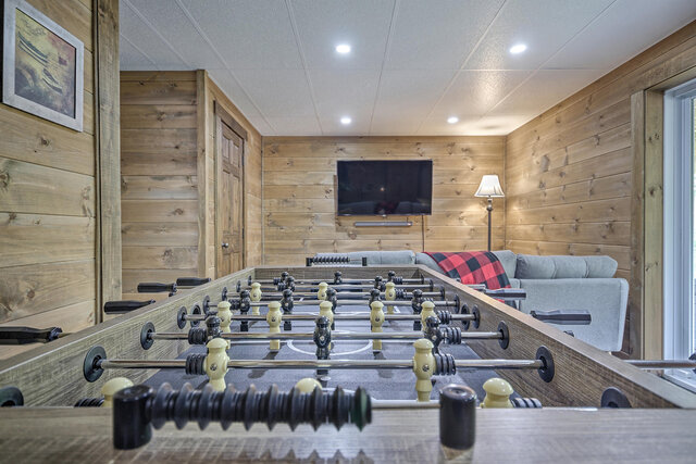 Salle familiale (sous-sol)&nbsp;&nbsp;&nbsp;&copy; M.Richer