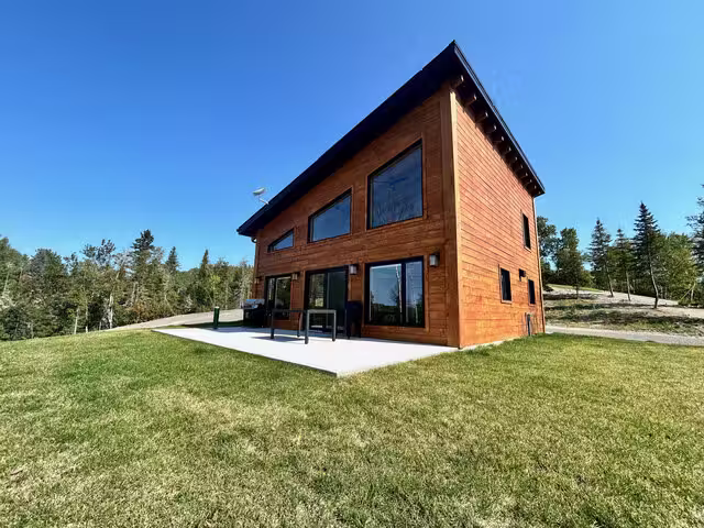 Extérieur_Léopold_2&nbsp;&nbsp;&nbsp;&copy; Chalets du Domaine Otis