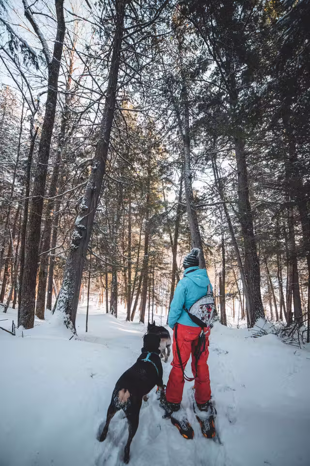 Raquette&nbsp;&nbsp;&nbsp;&copy; Tourisme Outaouais/J.Samson photographie