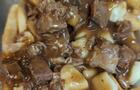Poutine au boeuf haché&nbsp;&nbsp;&nbsp;&copy; Le petit BeT