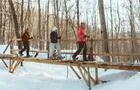 Raquette dans le parc des Sommets&nbsp;&nbsp;&nbsp;&copy; Parc des Sommets Bromont