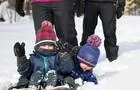 Plaisir d'enfants en hiver&nbsp;&nbsp;&nbsp;&copy; JFG Vidéo Pro