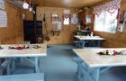 Intérieur du relais chauffé&nbsp;&nbsp;&nbsp;&copy; Club de ski de fond Senneterre