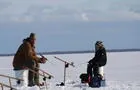 Pêche sous la glace&nbsp;&nbsp;&nbsp;&copy; Pourvoirie domaine du lac St-Pierre