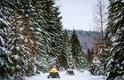 Motoneige en sentier, Laurentides&nbsp;&nbsp;&nbsp;&copy; Tyroparc