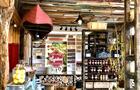 Boutique sur le fleuve&nbsp;&nbsp;&nbsp;&copy; V.Paris
