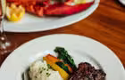 Vieux-Port Steakhouse - Terre et mer&nbsp;&nbsp;&nbsp;&copy; Gray Collection