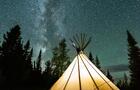 Tipi et Voie Lactée&nbsp;&nbsp;&nbsp;&copy; F.Duchesne