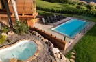 Estello – Piscine extérieure&nbsp;&nbsp;&nbsp;&copy; Estello Suites & Spa
