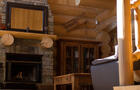 Salon&nbsp;&nbsp;&nbsp;&copy; Fiddler Lake Resort