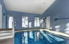 Piscine intérieure