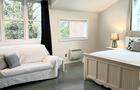 Un aperçu de nos chambres: La suite du sommelier_3&nbsp;&nbsp;&nbsp;&copy; AUBERGE DU VIGNOBLE BROMONT