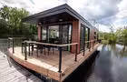 Maison flottante&nbsp;&nbsp;&nbsp;&copy; J. Bezeau