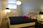 Chambre lit Queen&nbsp;&nbsp;&nbsp;&copy; Chalet du Lac Rouge