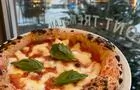 Pizza&nbsp;&nbsp;&nbsp;&copy; A Mano Trattoria