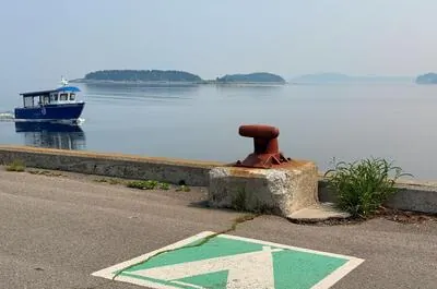 QUAI DE TROIS-PISTOLES