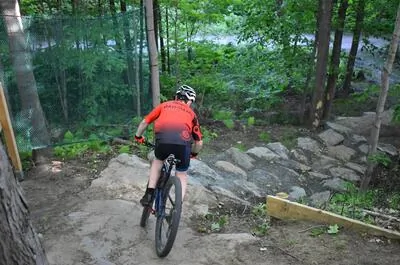 Côte Boisée – Groupe plein air Terrebonne / Vélo de montagne