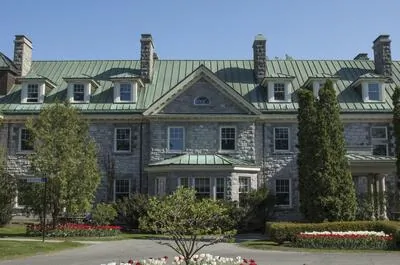 Stewart Hall Art Gallery