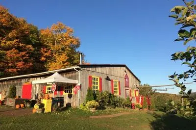 Labonté de la pomme – Verger & Miellerie & Cabane à Pommes