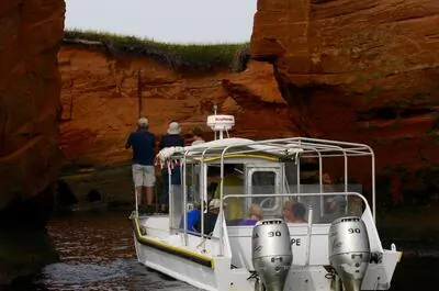 Les Grottes du nord Cruise