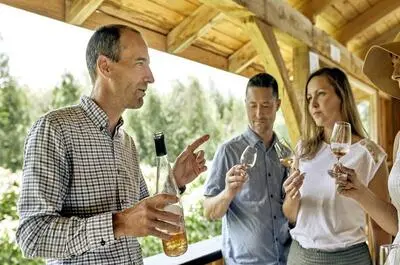 Kava Tours – Wine Tours