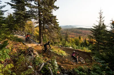 Le Massif de Charlevoix / Vélo de montagne