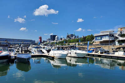 The Montréal Yacht Club