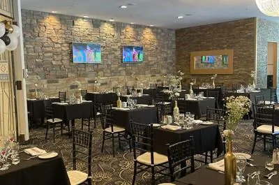 Resto-Bar Le Toit Rouge
