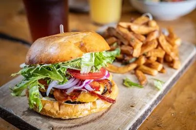 La Souche Microbrasserie Restaurant (Stoneham)