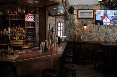 Ye Olde Orchard Pub & Grill (Plateau Mont-Royal)