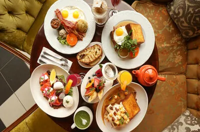Janine Café