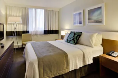 HÔTEL 2170 LINCOLN