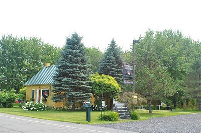 RESTAURANT AUBERGE LE FRUIT DÉFENDU