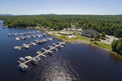 CAMPING LES BERGES DU LAC
