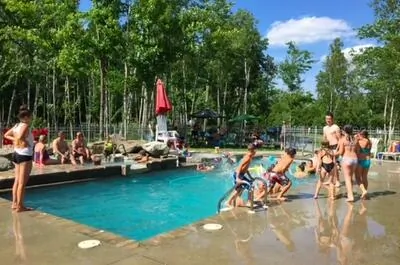 CAMPING LUCIOLE