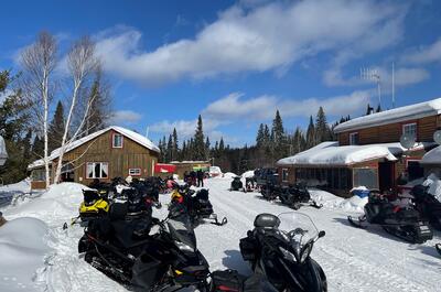 POURVOIRIE LAC DU REPOS