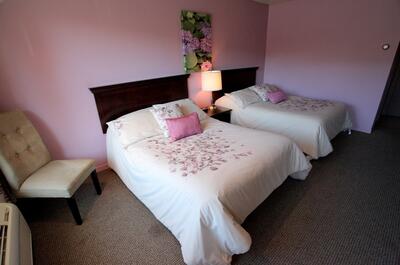 HÔTELLERIE JARDINS DE VILLE