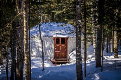 HÉBERGEMENT AUX CINQ SENS