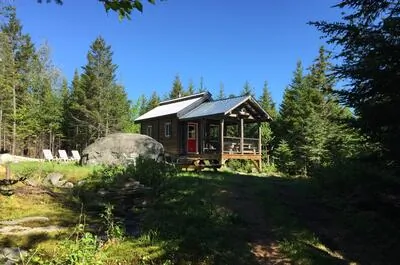 LE REFUGE DE LA FORÊT BORÉALE