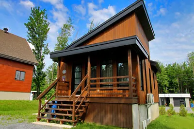 CHALET 43 BOISÉ-DU-VIGNERON – LA CACHE À MAXIME